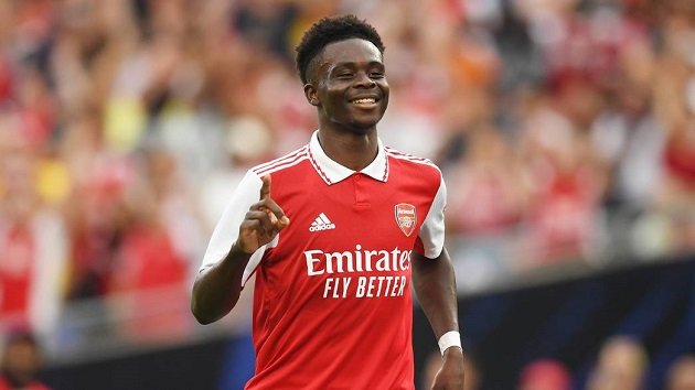 Lời khuyên từ Arsene Wenger giúp Bukayo Saka nâng cao phong độ