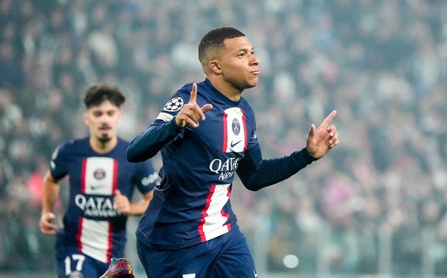 Tại sao Arsenal có thể thực hiện thương vụ với Mbappe